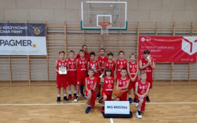 Wygrywamy turniej U12 w Rawiczu!