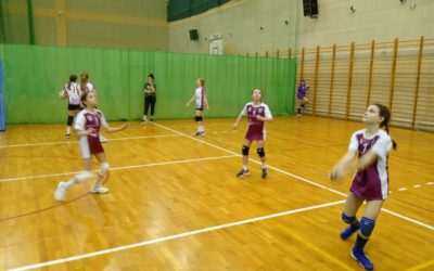 Siatkarki Vs z awansem do finału Mistrzostw Wielkopolski Kinder 2024