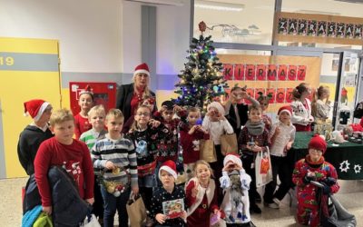 Charytatywny Kiermasz Świąteczny „Dzieci Dzieciom”