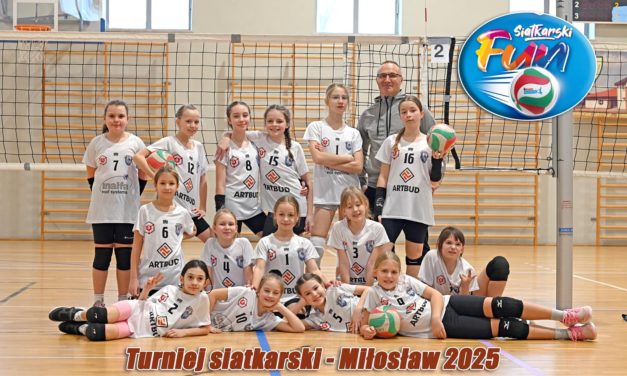 Udany występ siatkarek IVs w Turnieju Eliminacyjnym Kinder 2025 w Miłosławiu