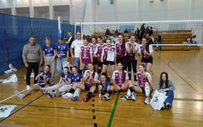 I i IV  miejsce  naszych siatkarek we Wrzesińskiej Lidze Rekreacyjnej