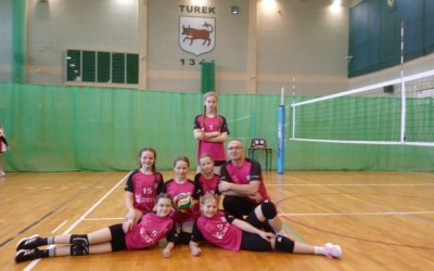 Siatkarki IVs po półfinałach Mistrzostw Wielkopolski Kinder2025