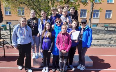 Lekkoatleci z medalami