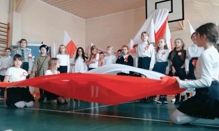 Uroczysty apel z okazji Narodowego Święta Niepodległości