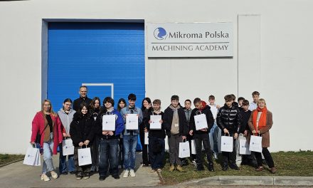 Klasa 7a odwiedziła firmę Mikroma