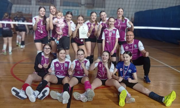 Turniej Mistrzostw Powiatu  w Piłce Siatkowej