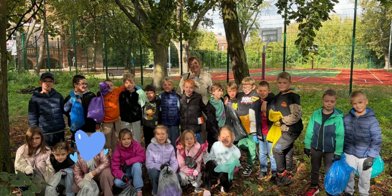 Drugie klasy w Akcji Sprzątania Świata 2026!